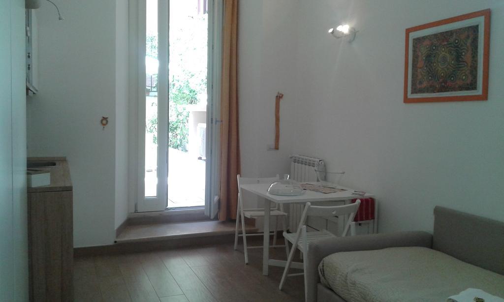 La Casetta Di Ely Roma Dış mekan fotoğraf